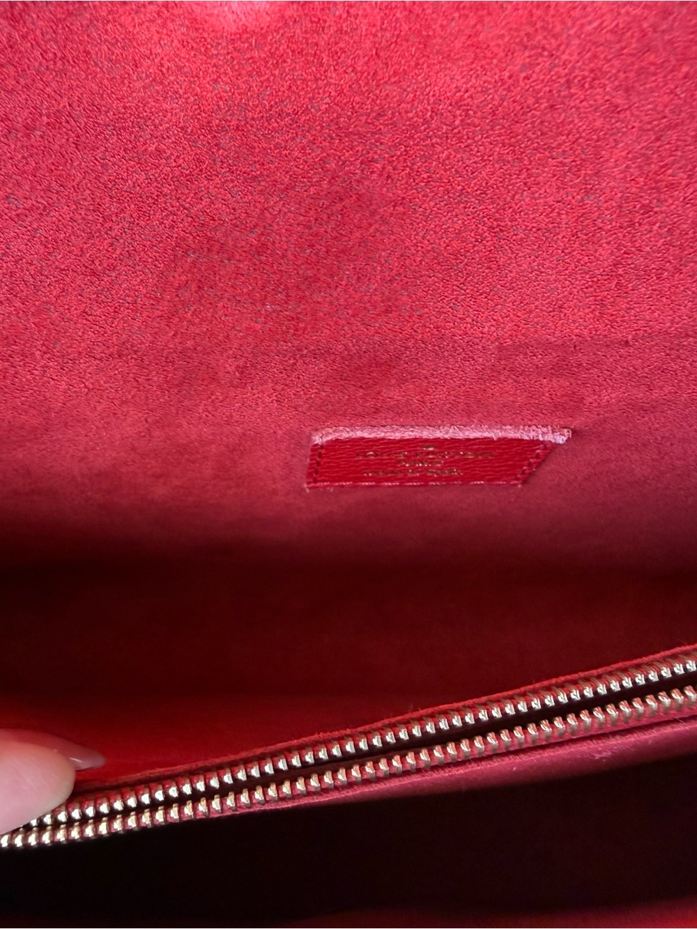 Louis Vuitton Victoire Monogram Chain Bag - Picture 9 of 10
